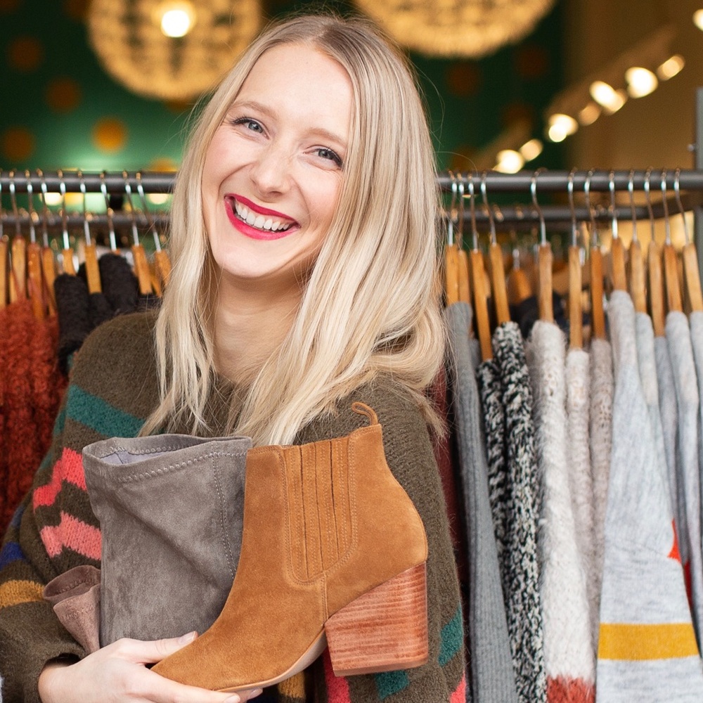 Meet your Posher, Marisa